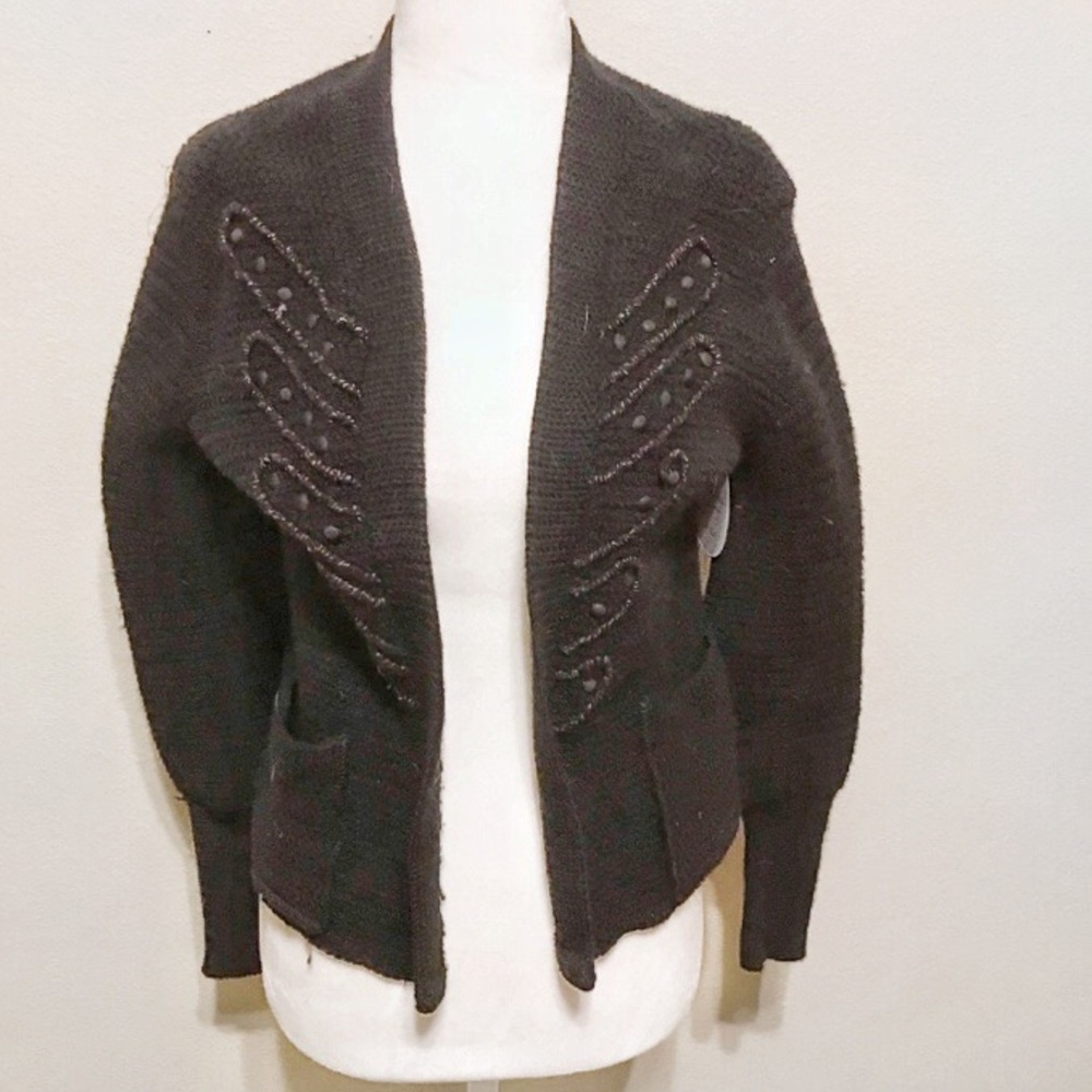 Vintage 1940’s Lin Knit Black Cardigan Swe…
